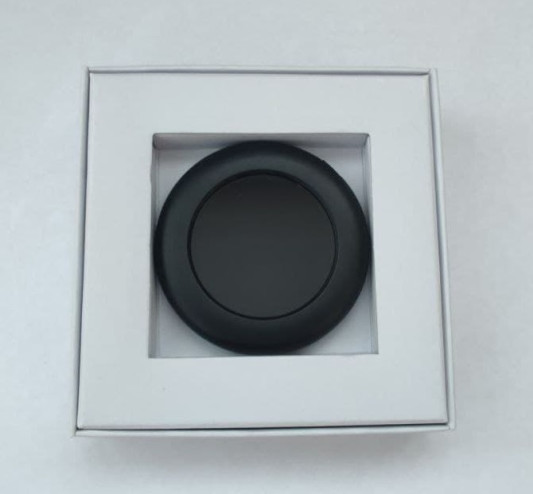 Электронный значок PIN ONE